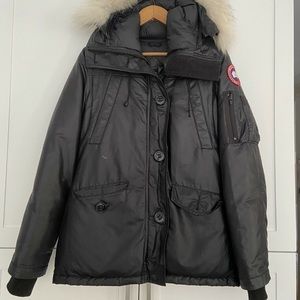 ✨SOLD✨ Authentic Canada Goose parka